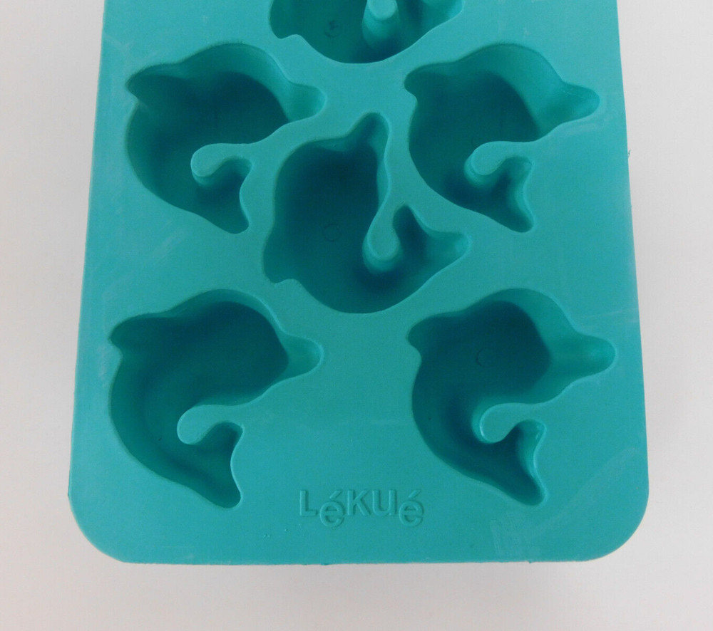 Lekue Dolphin Shape Ice Cube Tray with Lid - New