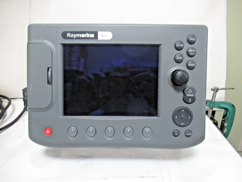 Raymarine C70 GPS Fishfinder Radar Chartplotter MULTIFUNCTION COLOR Display