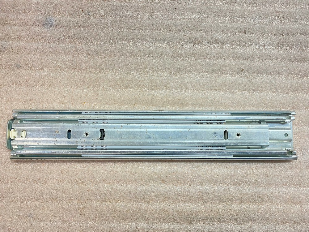 Whirlpool Refrigerator Slide W10423551