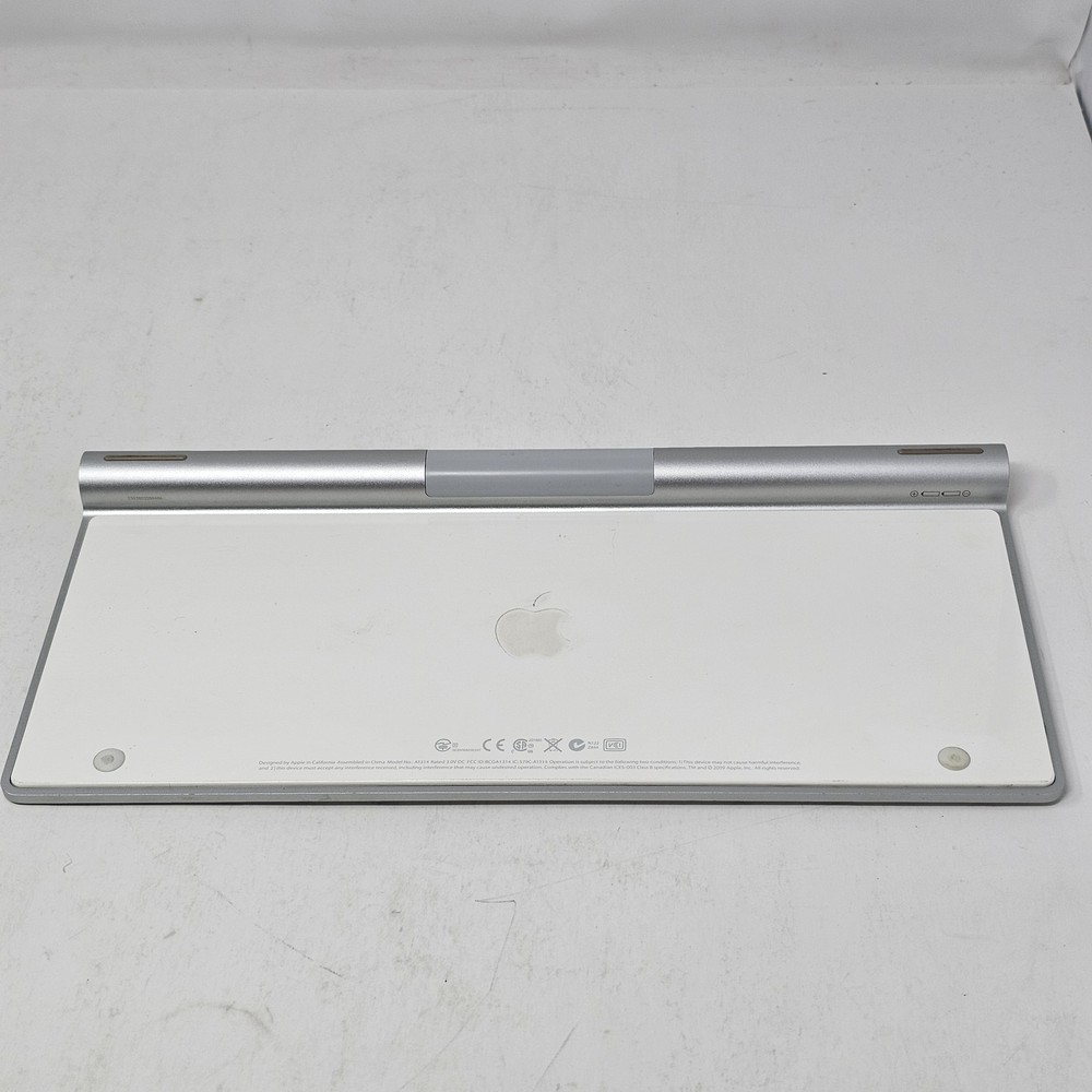 Apple Wireless Keyboard A1314 - Aluminum - Mac - Silver