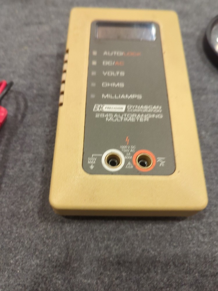 FLUKE TRUE RMS MULTIMTER 2845 Auto Ranging Multimeter A20