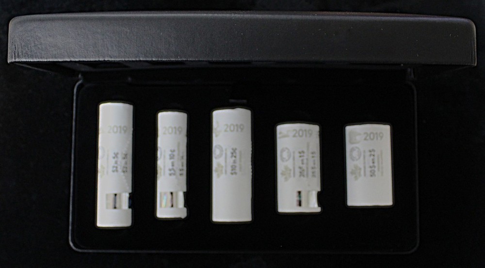 2019 Canada Special Wrap Roll Collection - First Strikes