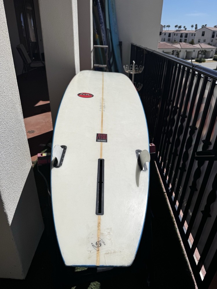 9'4" high pro surfboard 2+1