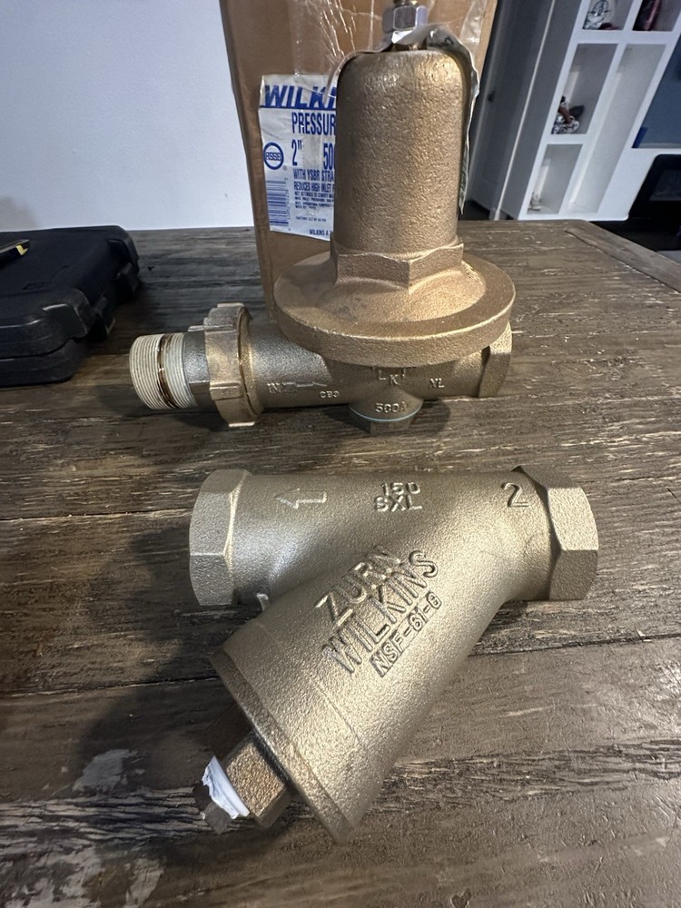 Zurn Wilkins 500XL 2in. 300 psi Cast Bronze FNPT Pressure Reducing Valve