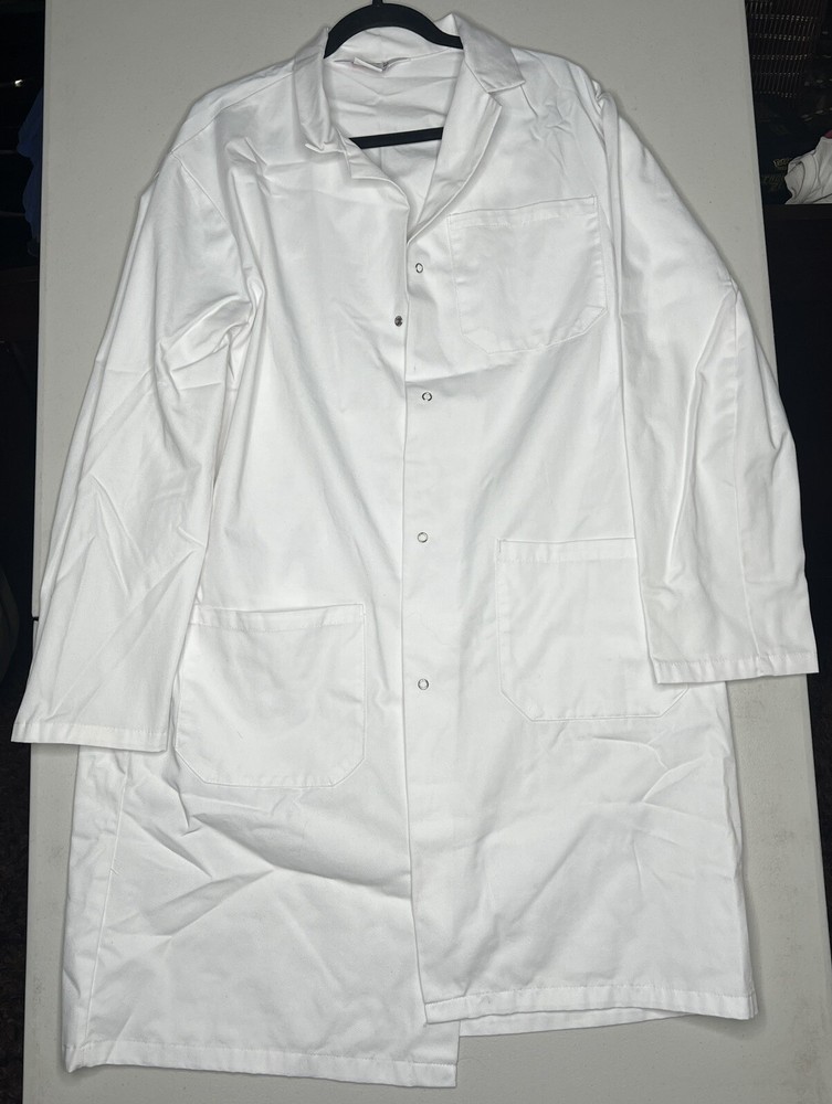 Men’s White Lab Coat 4 Buttons 2 Pockets Large