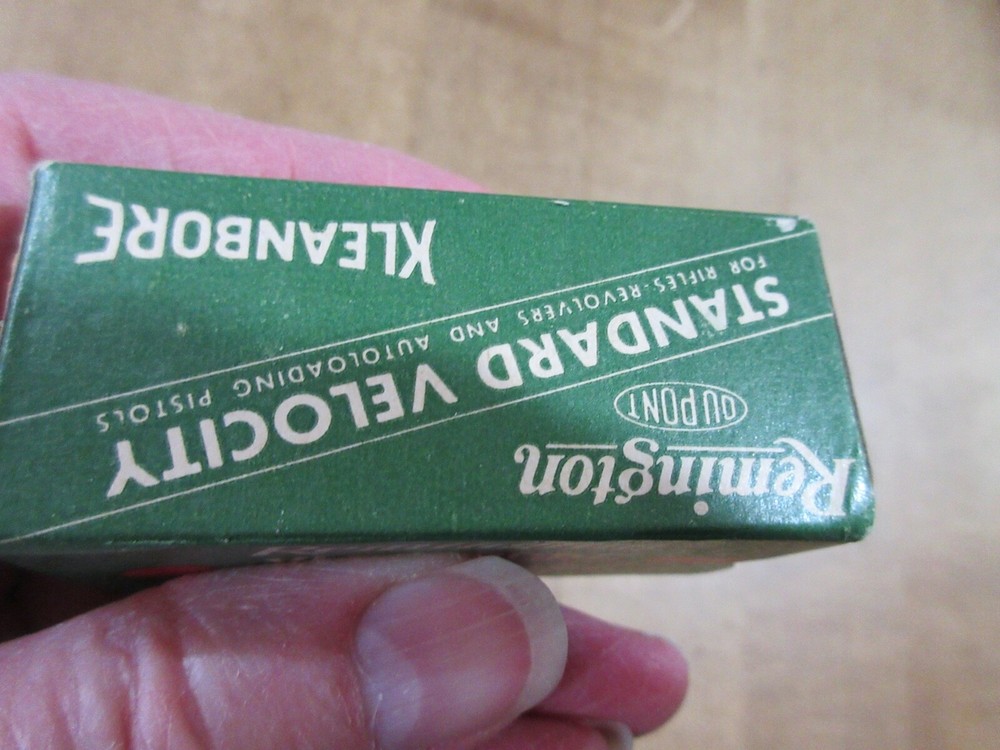 Empty Remington Kleanbore 6122. 22 Ammo Box (W9) X22