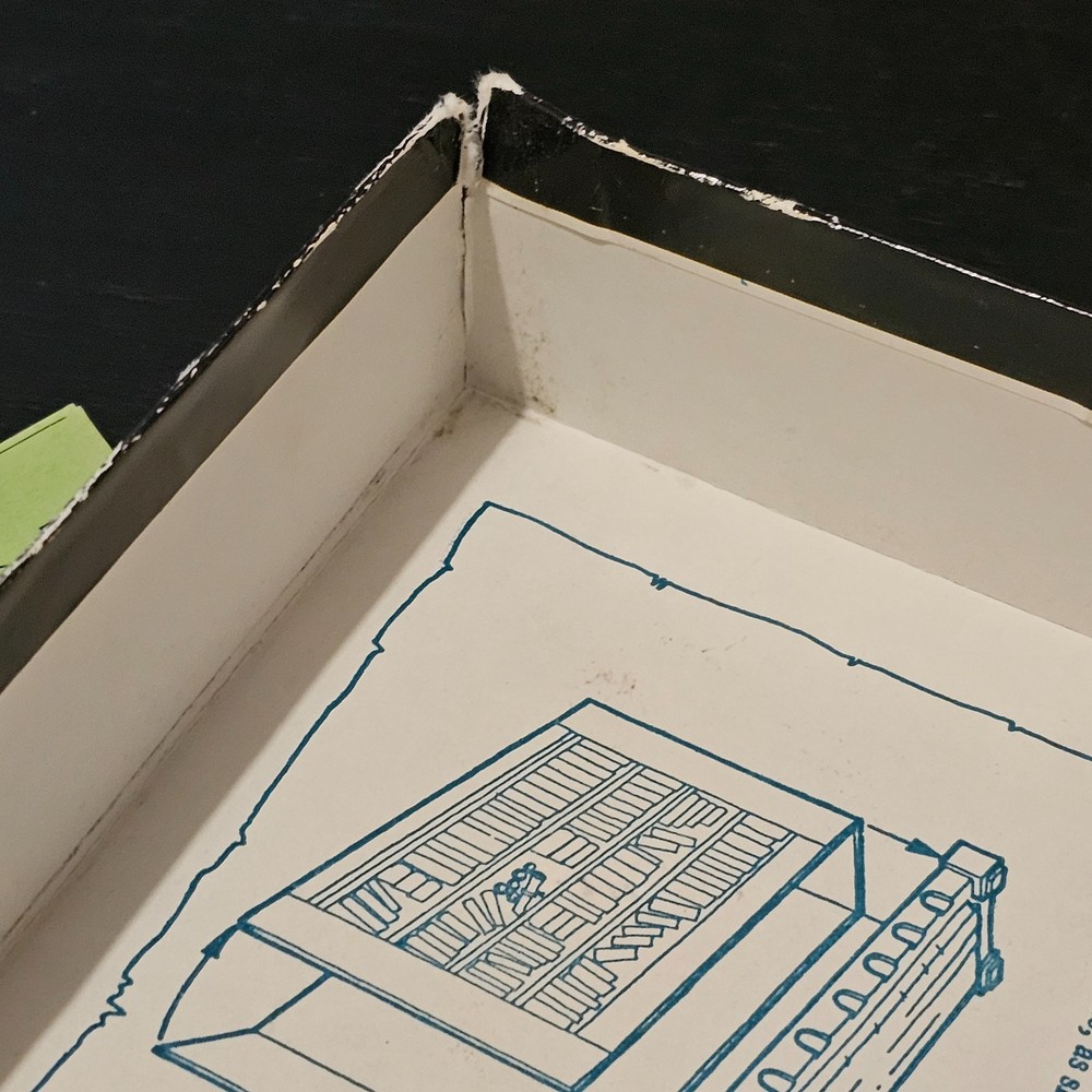 HeroQuest EMPTY BOX No Game Contents (416)