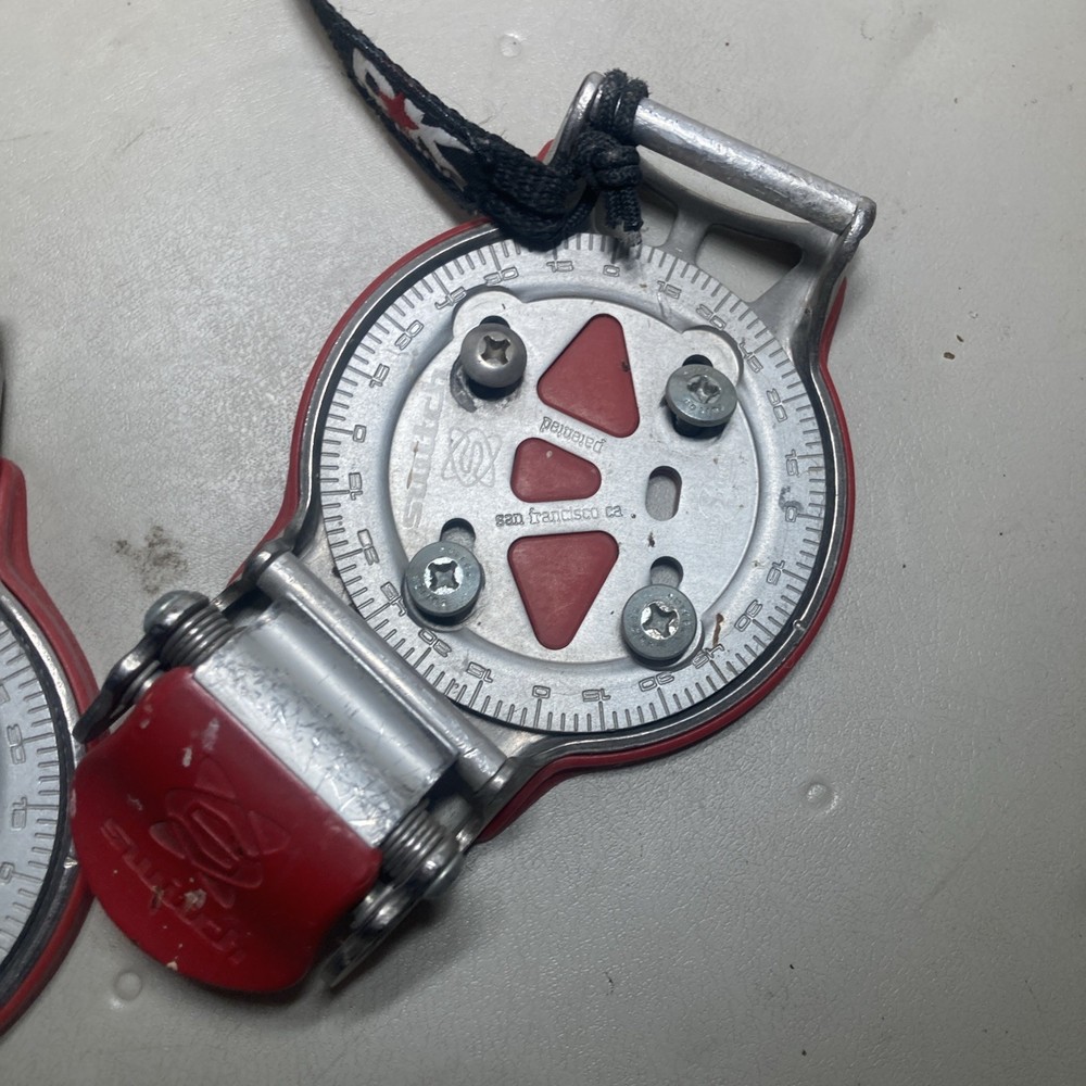 Switch Auto Lock 550 Snowboard Bindings Red
