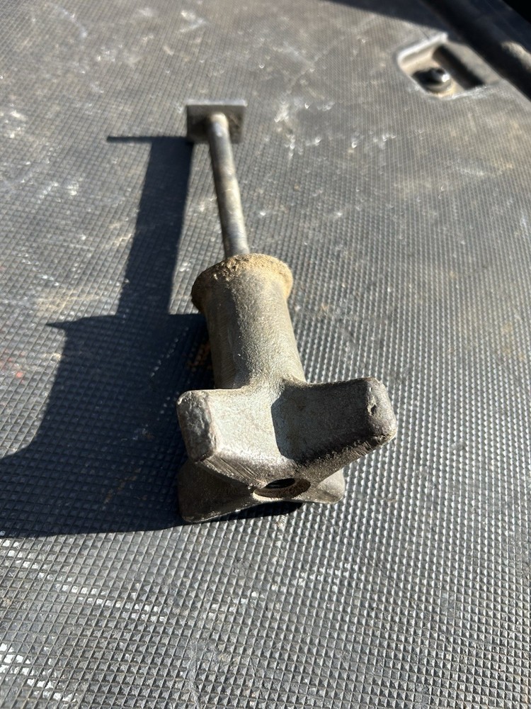 HARDINGE TR59 Split Bed Lock Mount