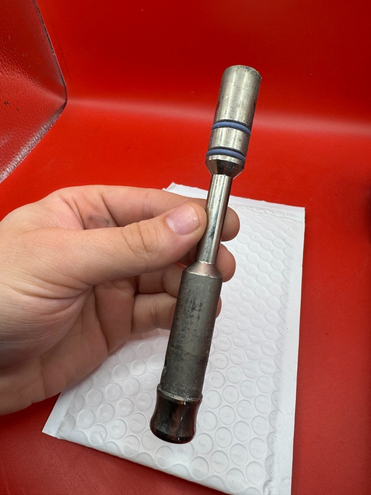 WGP Autococker Bolt