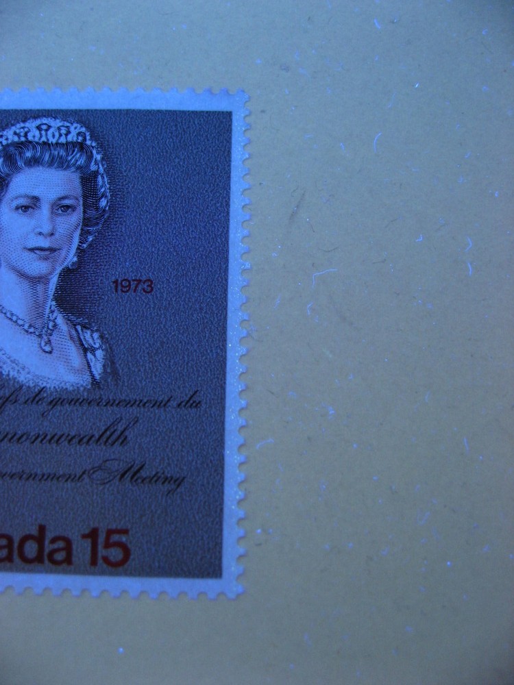 Canada QEII error virtually untagged Sc 621 MNH