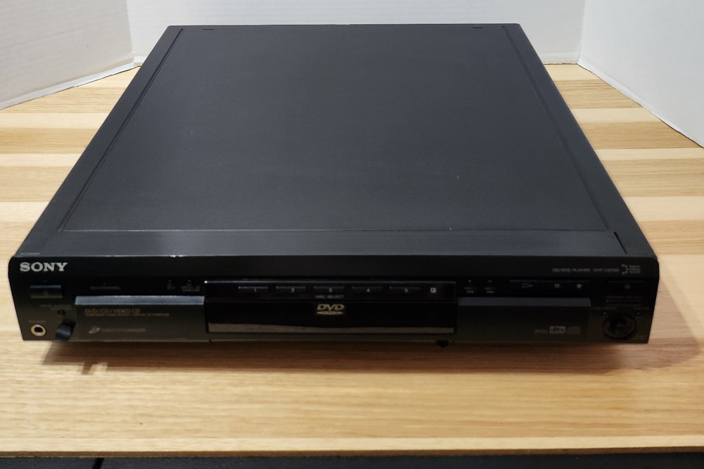 Sony CD/DVD PLAYER Model No. DVP-C670D