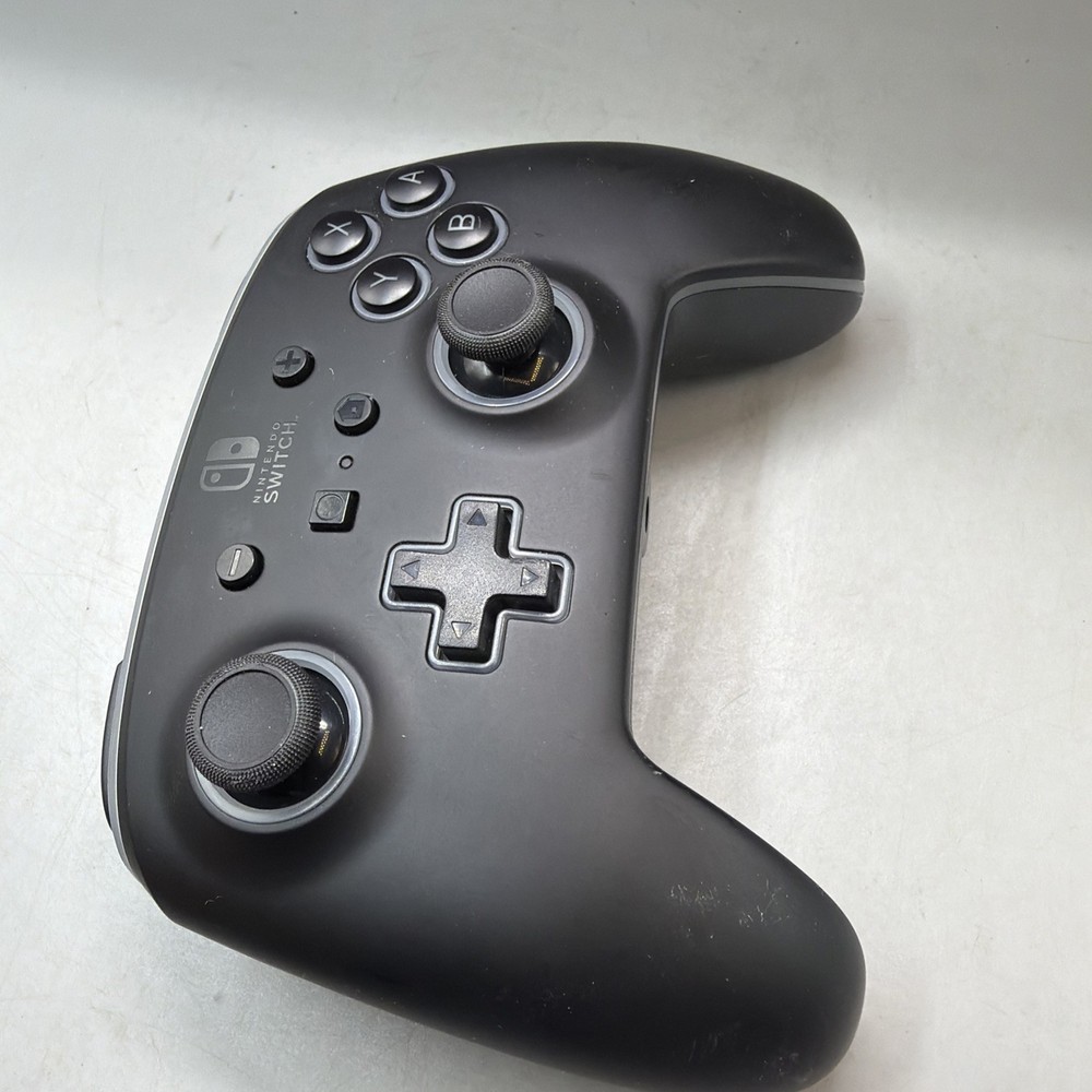 PowerA Wired Controller for Nintendo Switch - Matte Black - USED NO CABLE