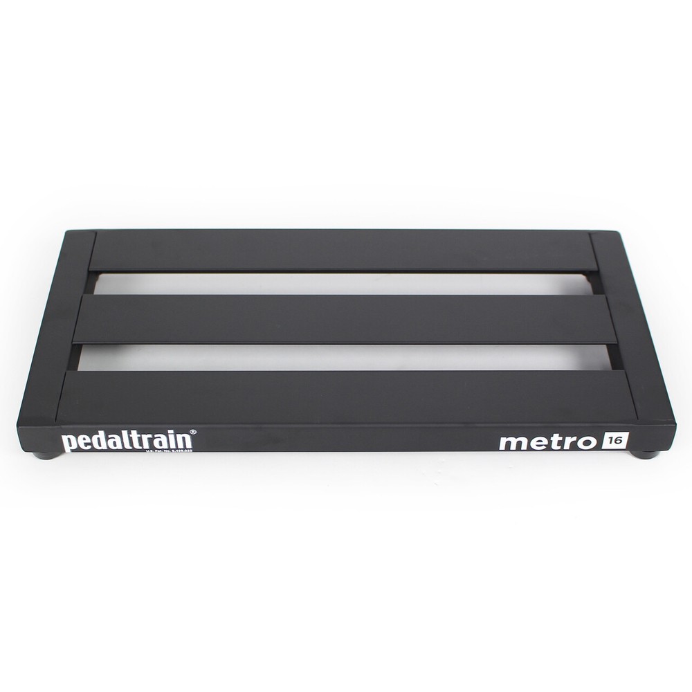 Pedaltrain Metro 16 Pedalboard with Soft Case