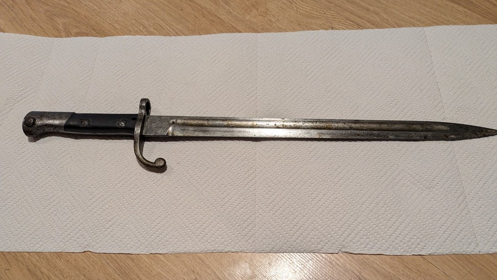Bayonet 48 cm blade.