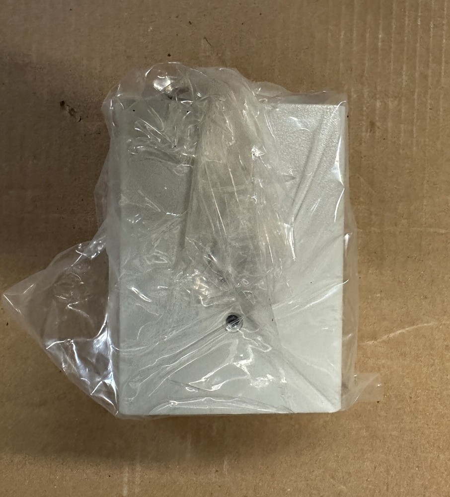 Pelco Pole Adapter SWM-PA-GY