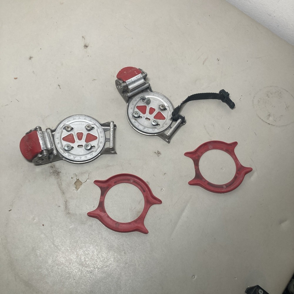 Switch Auto Lock 550 Snowboard Bindings Red
