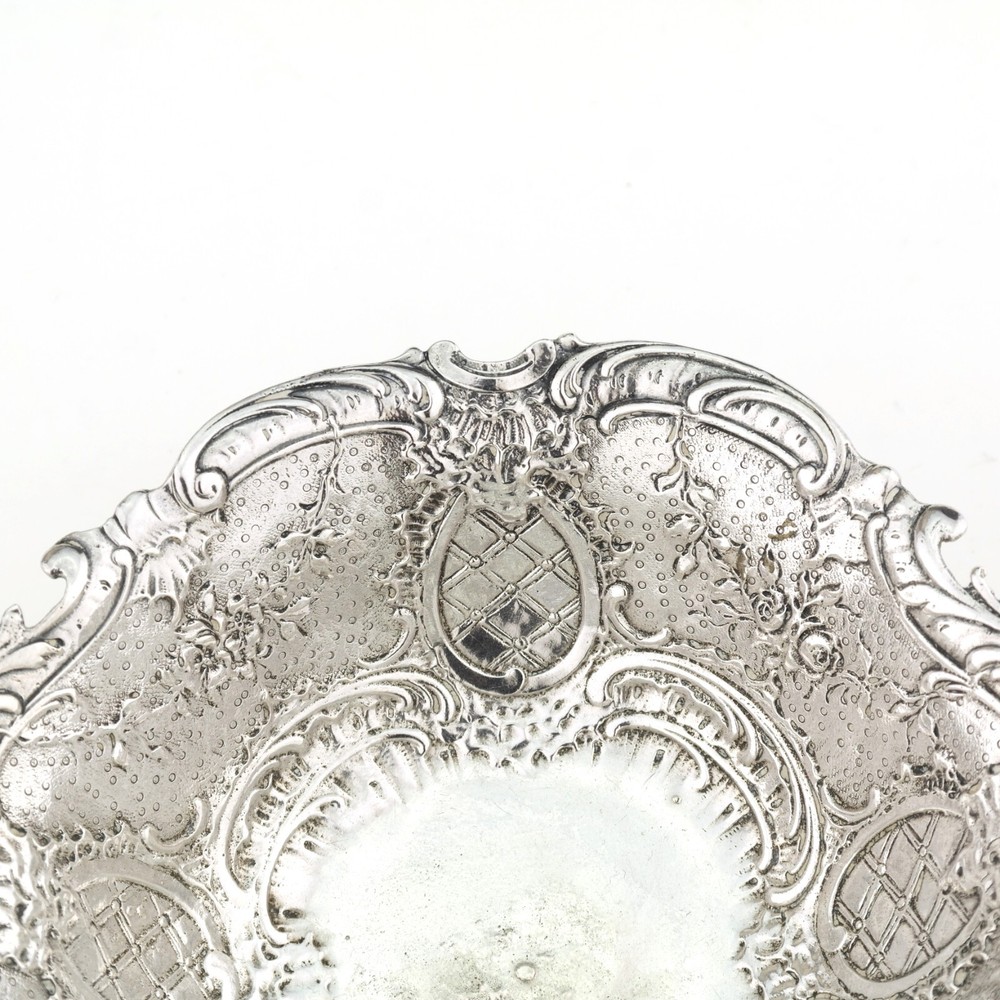 Ornate German Solid Sterling Silver Bowl. Hanau. 1900.