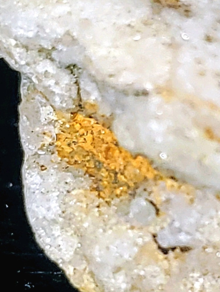 Geophite With Native Raw Gold ? Mixed Quartz. Multi-colored & Multi-layered