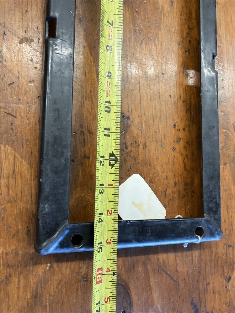 5V8438 Battery Frame