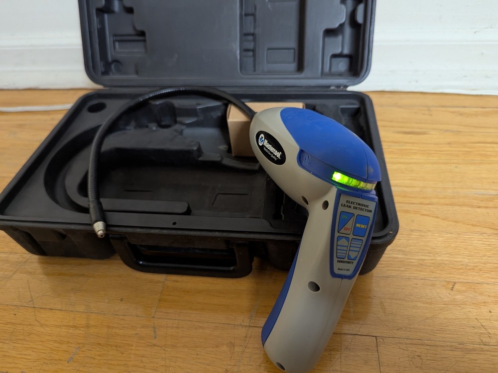 Mastercool Electronic Leak Detector - 55100