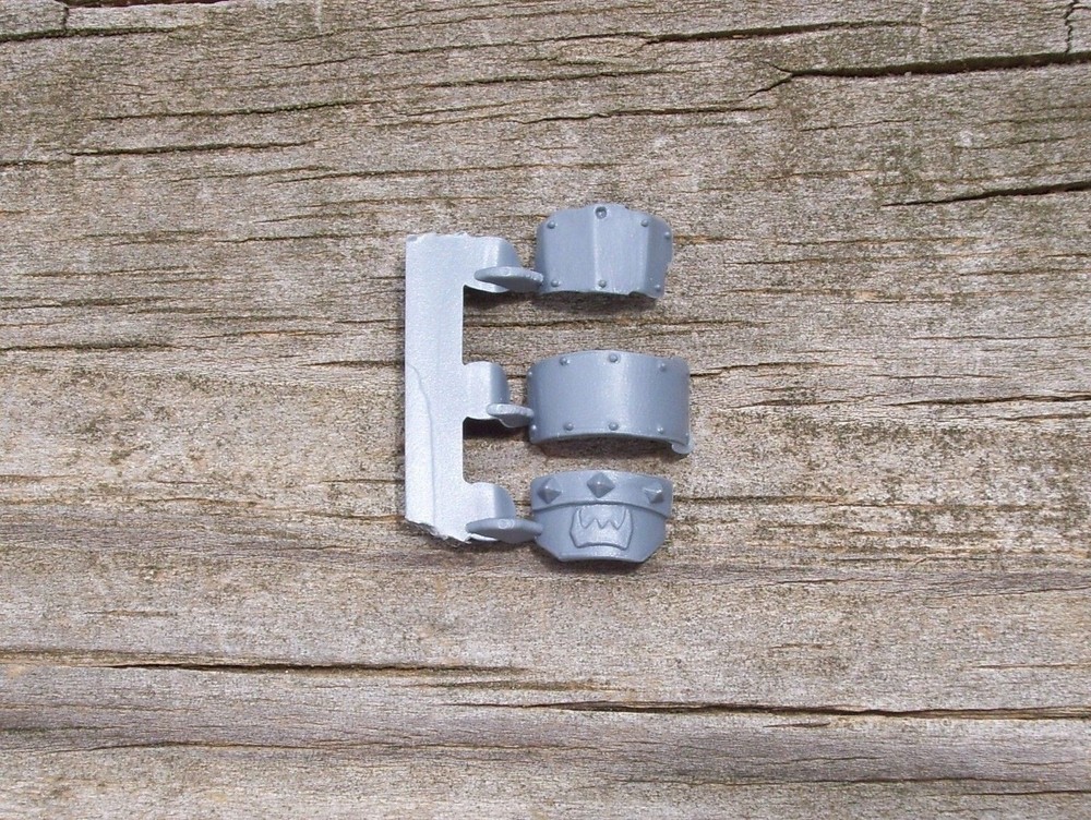 40K Orks Ork Boyz Shoulder Pad Bits 3 Bits