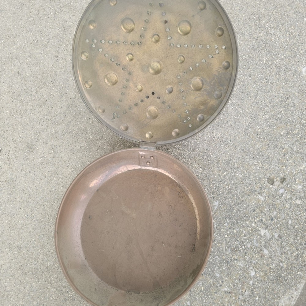 Vintage Bed Warmer.. Possible Copper Pot.