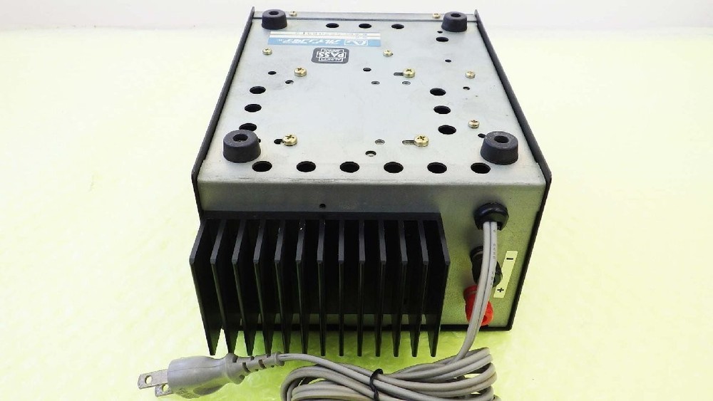 ALINCO EPS-65M DC stabilized power supply Vintage first come first served