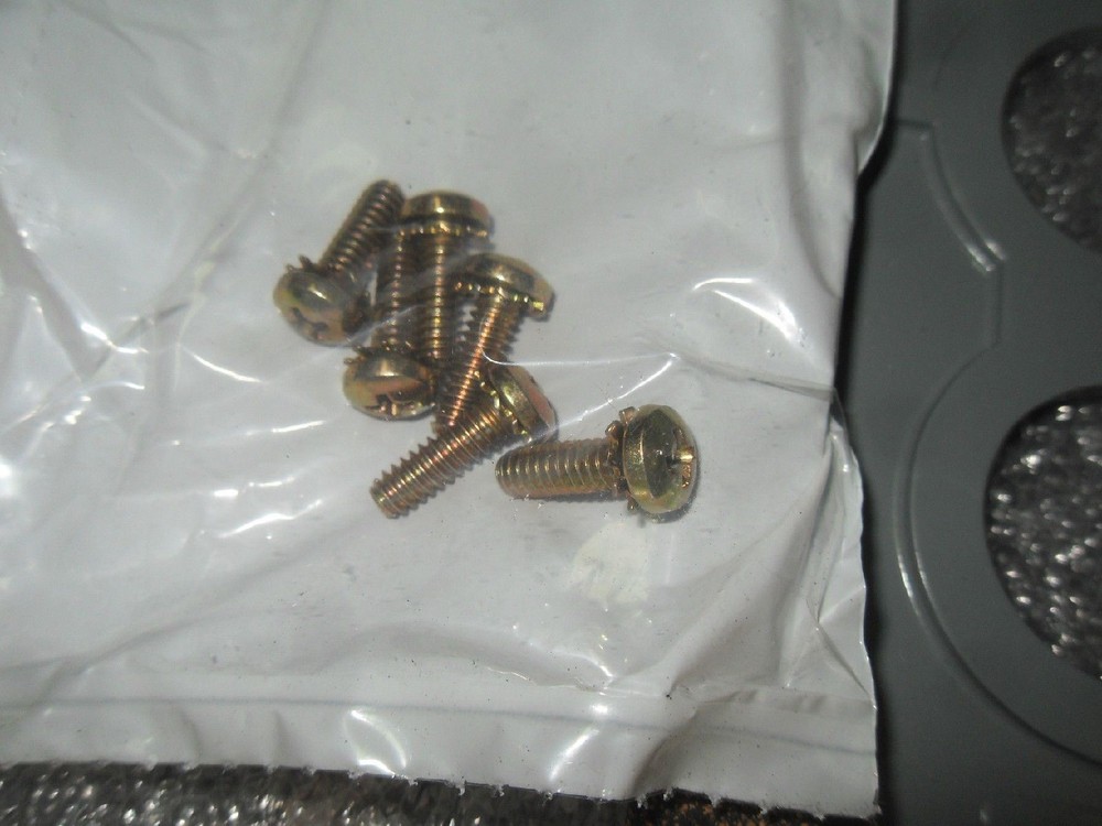 Square D 9001KZ31 Control Station Enclosure