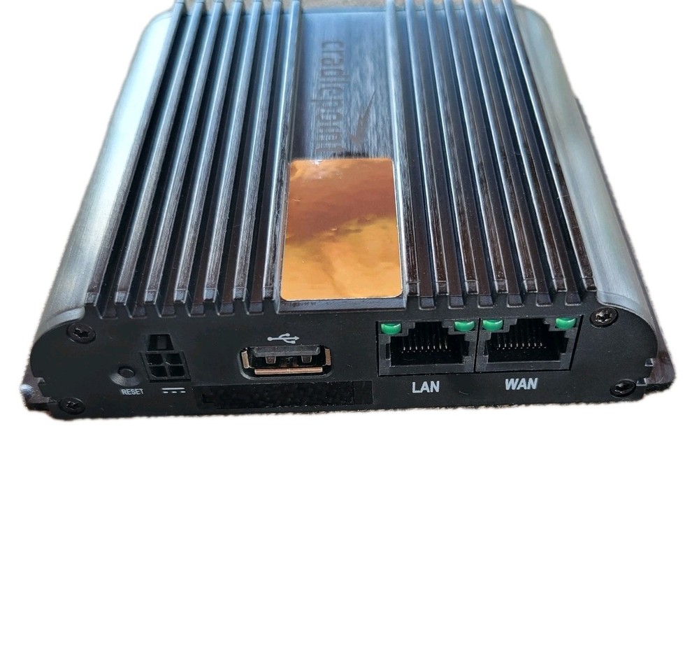 CradlePoint IBR650B-LP4 4G LTE w/ 3G Fallback Router Used