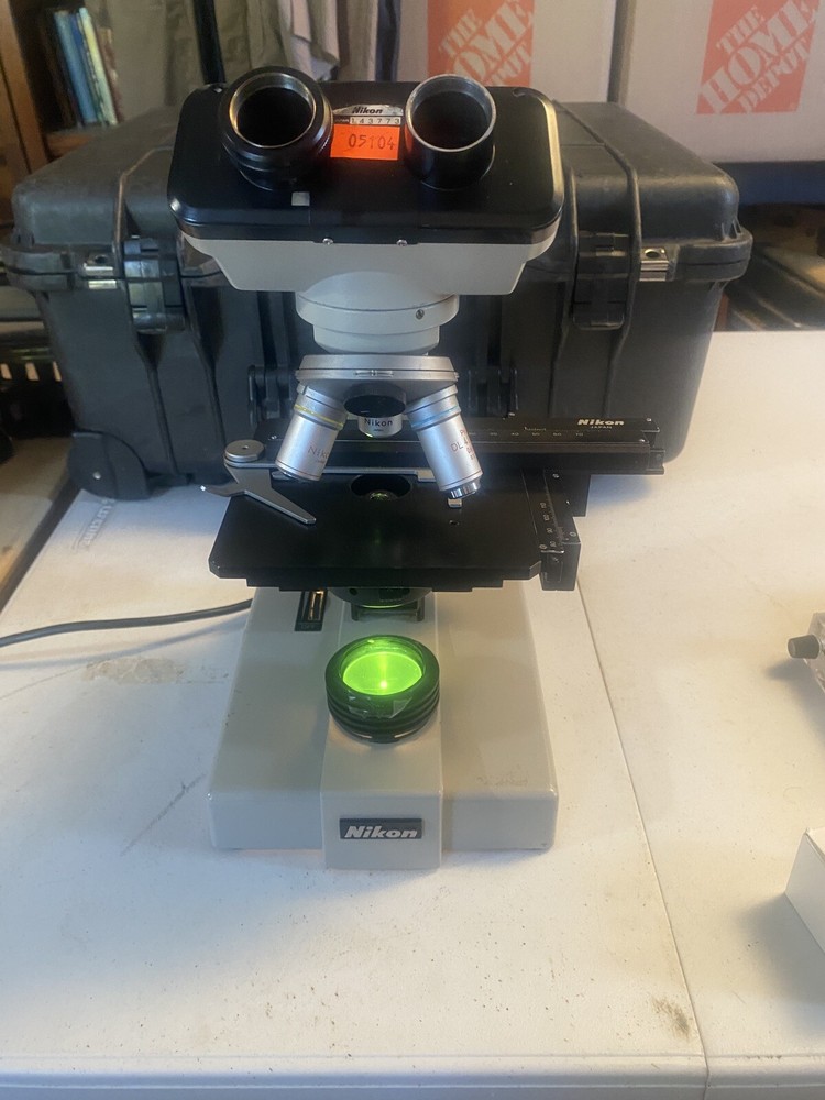 Nikon Model SC Binocular Compound Microscope - Lab Grade - Japan - Hard Case