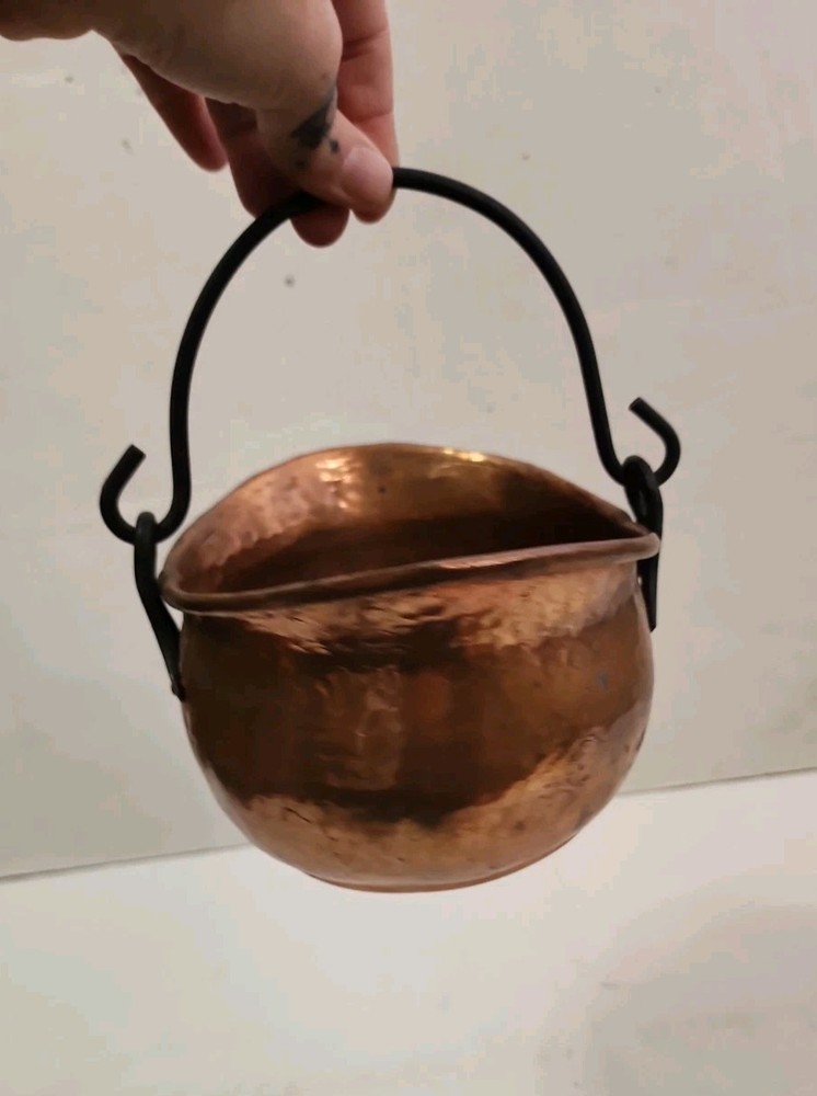 Hammered Copper Pot Hanging Cauldron Rustic Primitive Decor Black Iron Handle