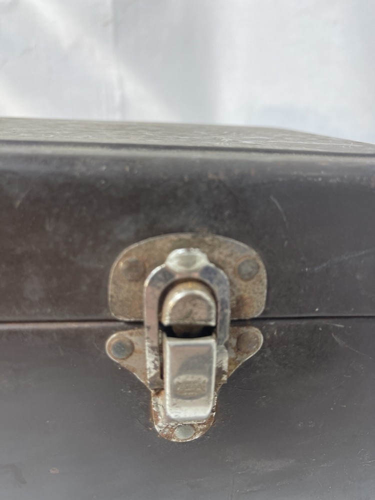 Vintage SK Tool Box Leather Handle 19”