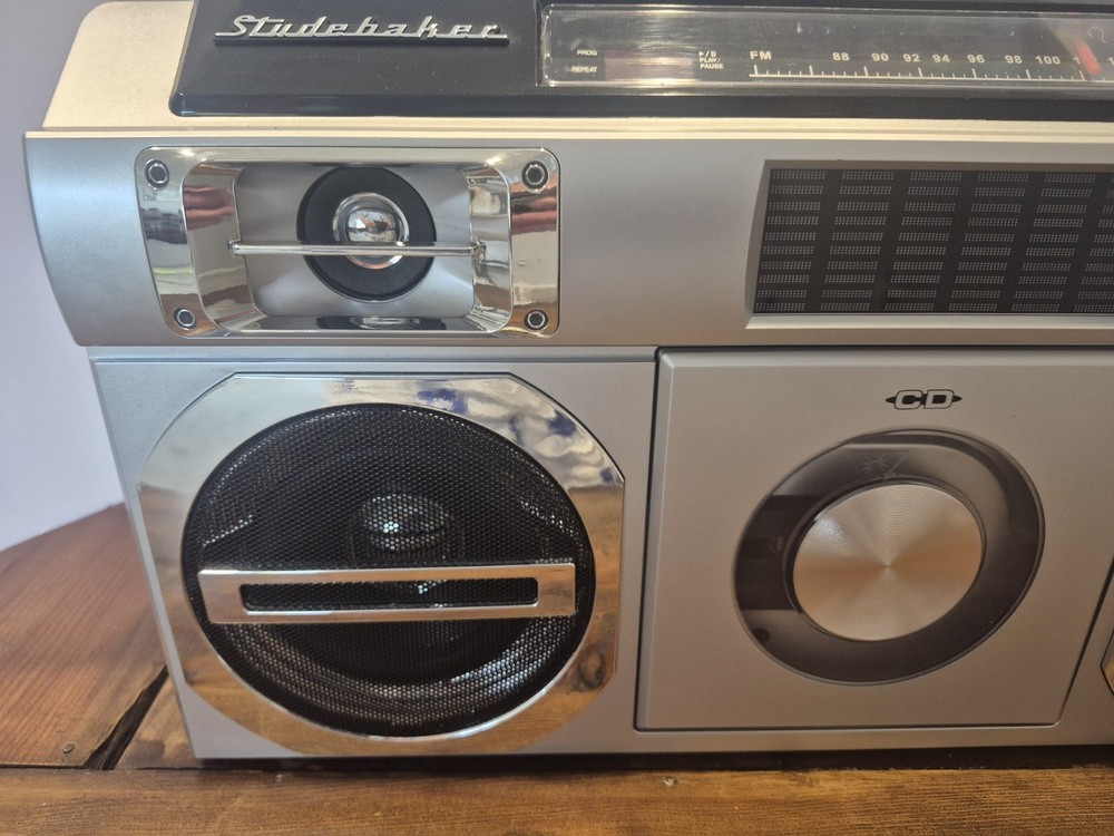 Studebaker ST2145 Master Blaster Bluetooth Boombox Radio