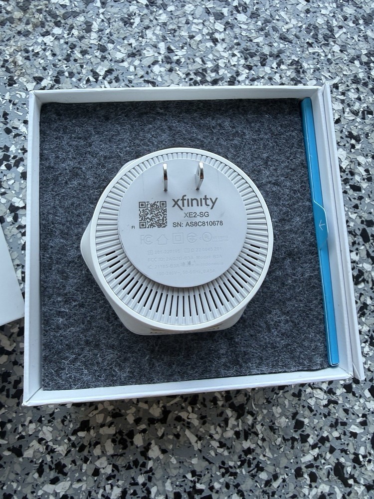 Comcast Xfinity XFI Pods Wifi Network Range Extender