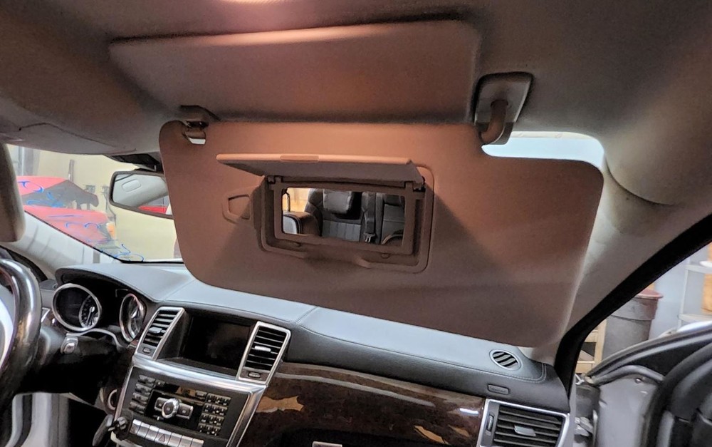 Mercedes-Benz GL450 2014 Left Quarter Panel Used 2301