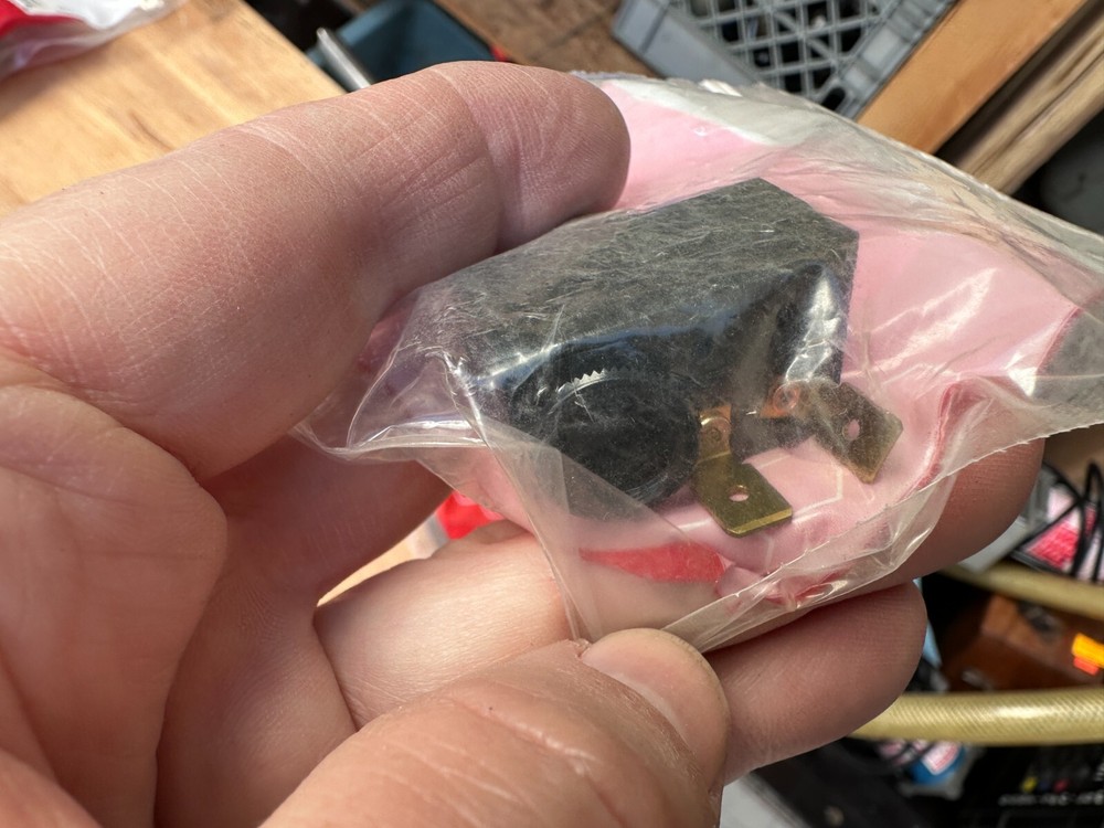 DIVERSITECH SPDT Toggle Switch TS-2, Lot of 11