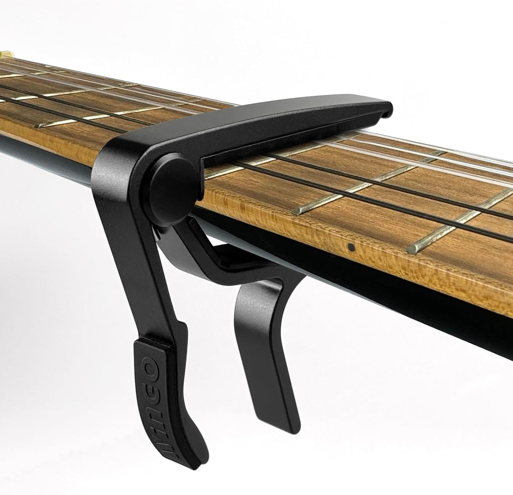 Pro Classical Flat Guitar Capo, Black, 5 Picks