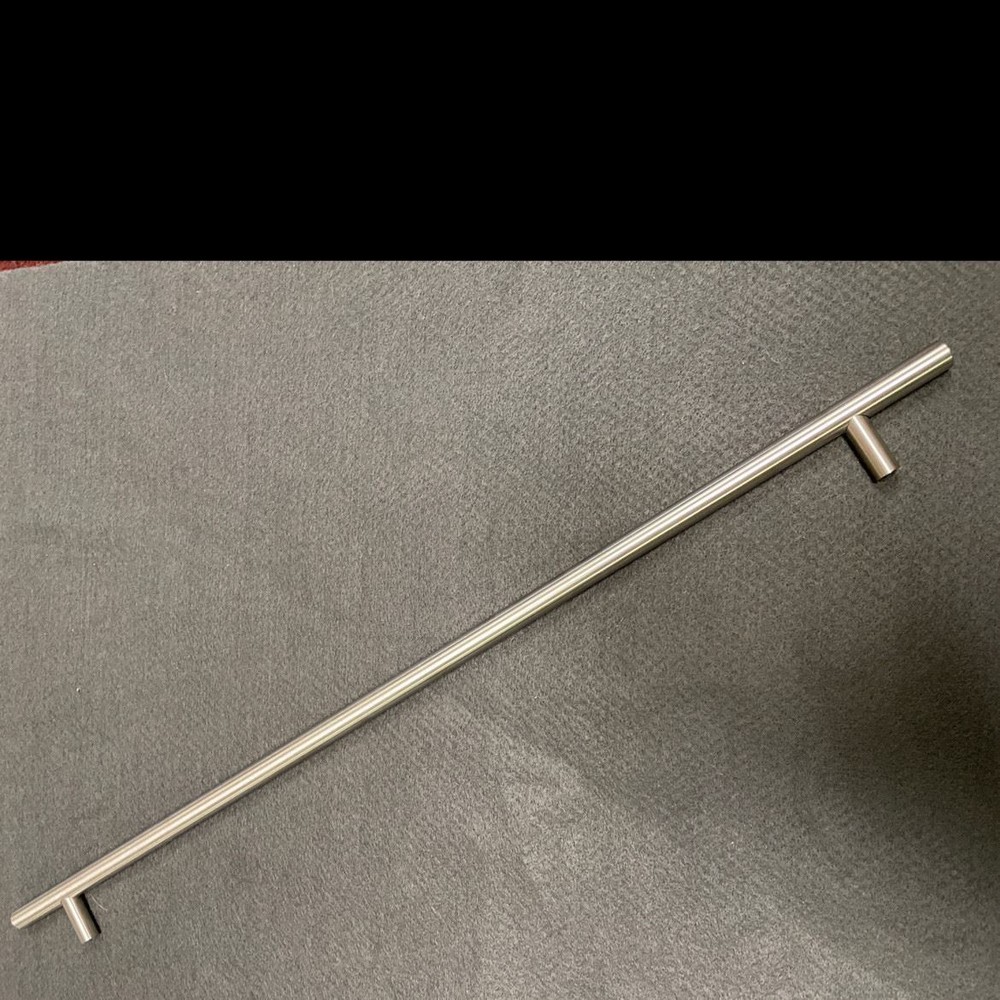 17-5/8" Avante Bar Pull Stainless Steel