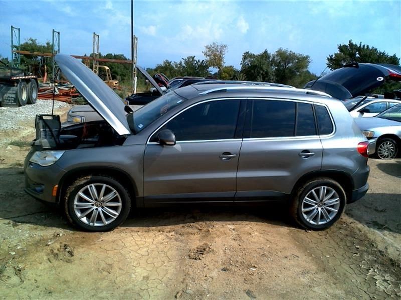 Fuse Box Engine Compartment Fits 12-16 EOS 8224433