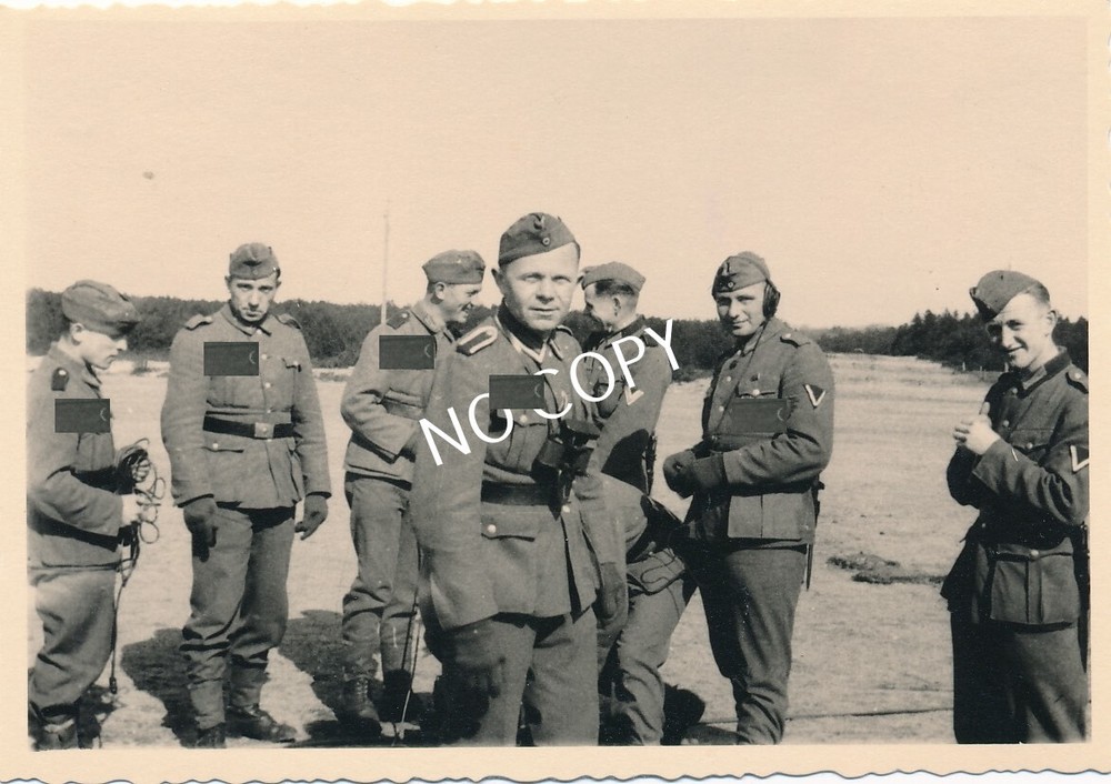 Photo WK2 Comrades D1.45