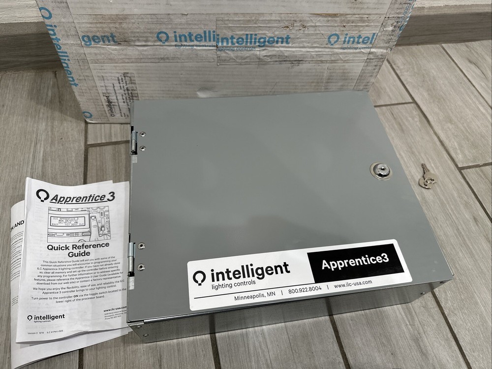 ⚡️Intelligent AP3-4X Apprentice3 Lighting Control Panel 120/277 1-Phase 1Amp⚡️