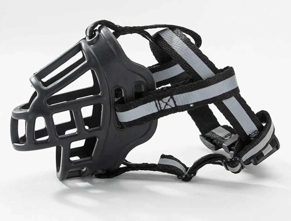 Reflect Muzzle Adjustable Dog Mouth Cover Black Size 4/6（Note size at checkout）