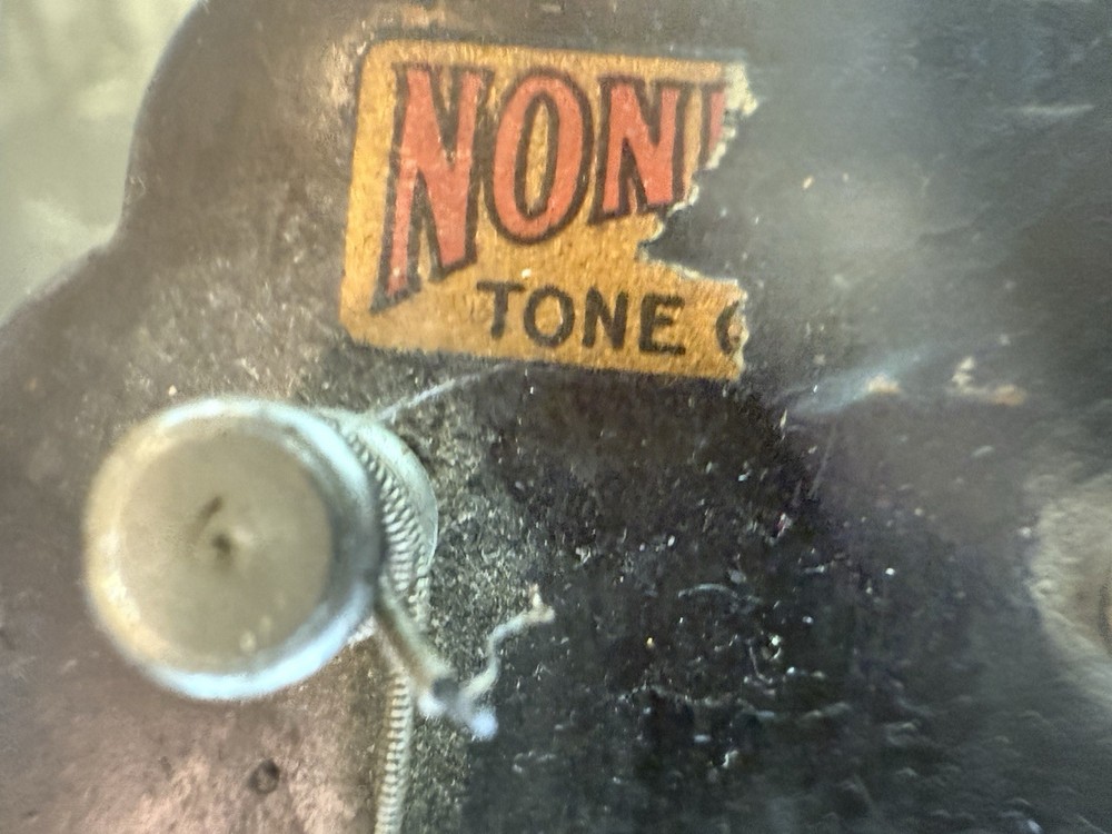 Vintage Early 1900’s Nice 4 String Banjo Decorated Back