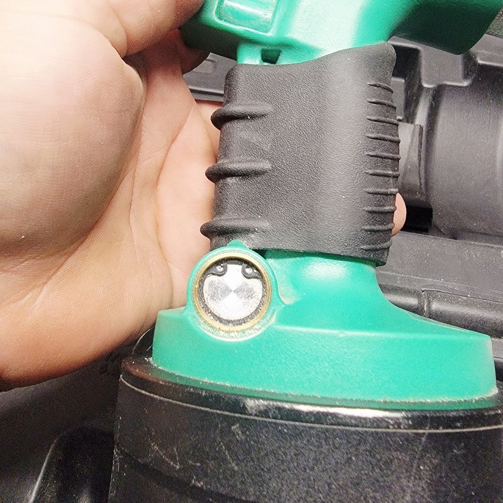 SPEEDAIRE 3CRH6B AIR RIVETER See Pics