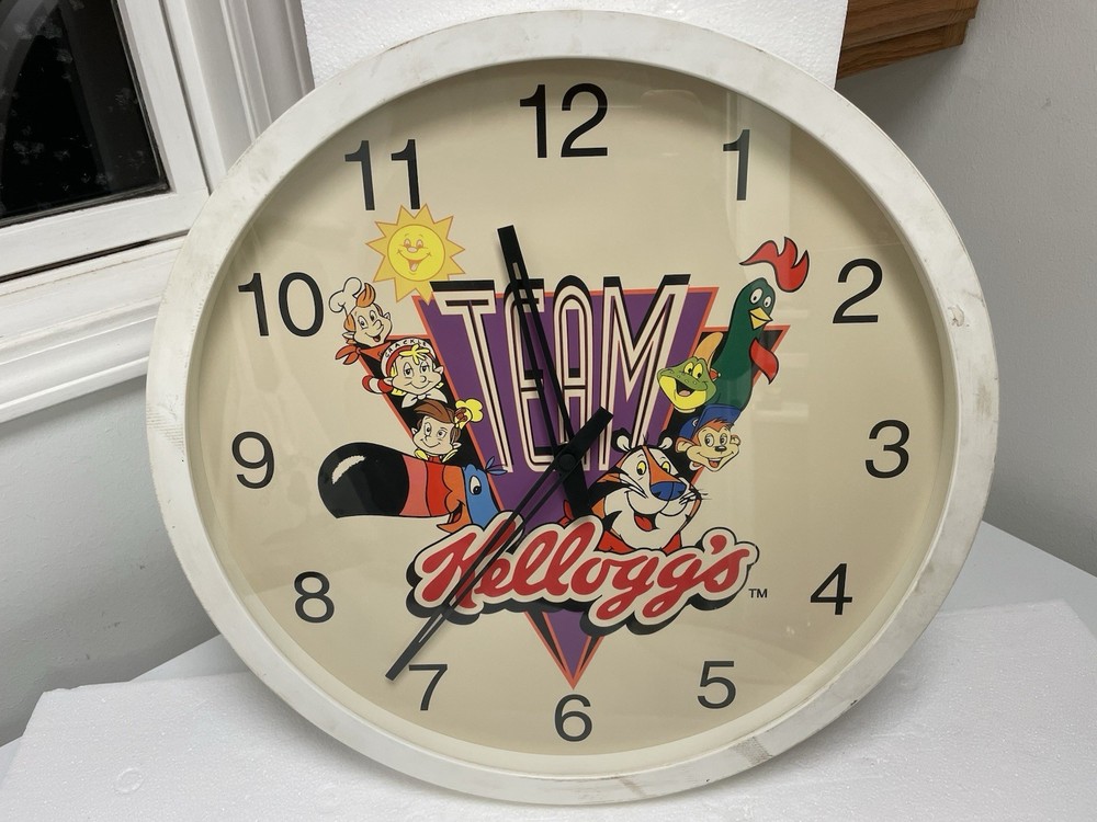 Kellogg’s 20” Wall Clock Team Kellogg’s Characters VTG 1990s Keeps Time Working