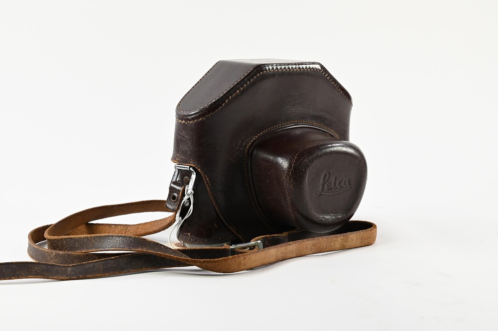 LEICA TALL LEATHER CASE #G295