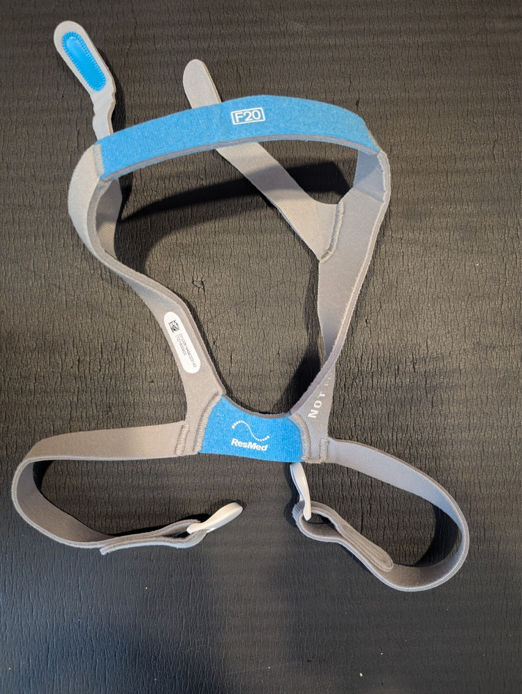 F20 Headgear with magnet clips