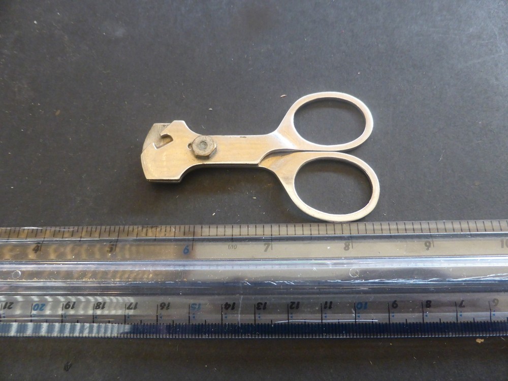 vintage pair of cutters