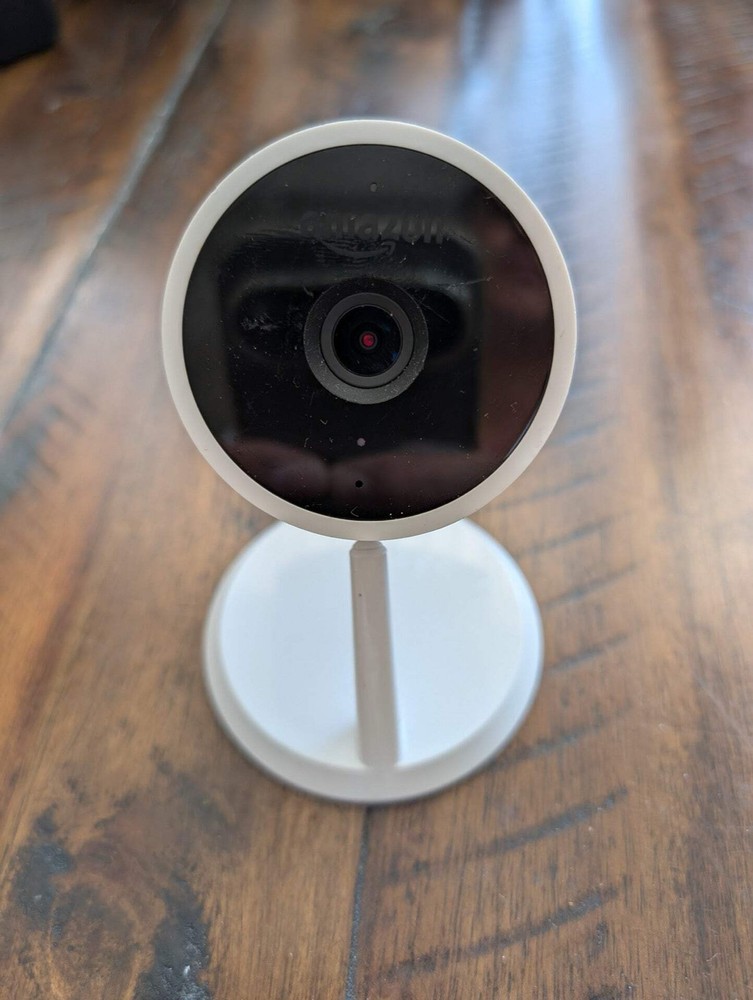 Indoor WiFi Security Camera from Amazon- 2010s/2020s Smart Home, Security (Plast